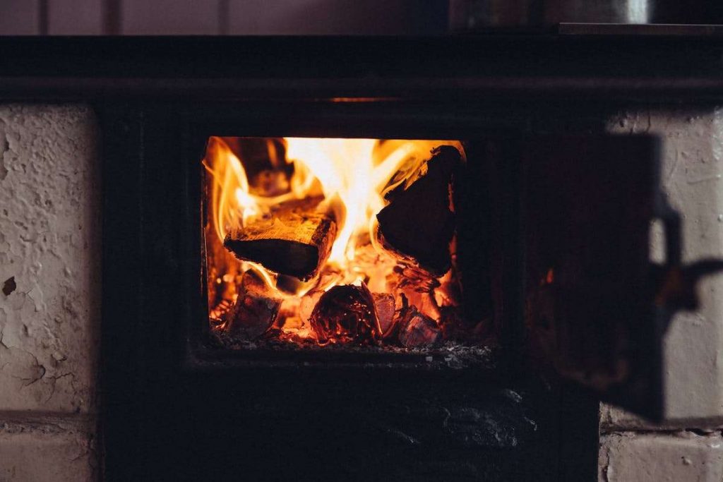 7 Reasons To Upgrade The Existing Fireplace