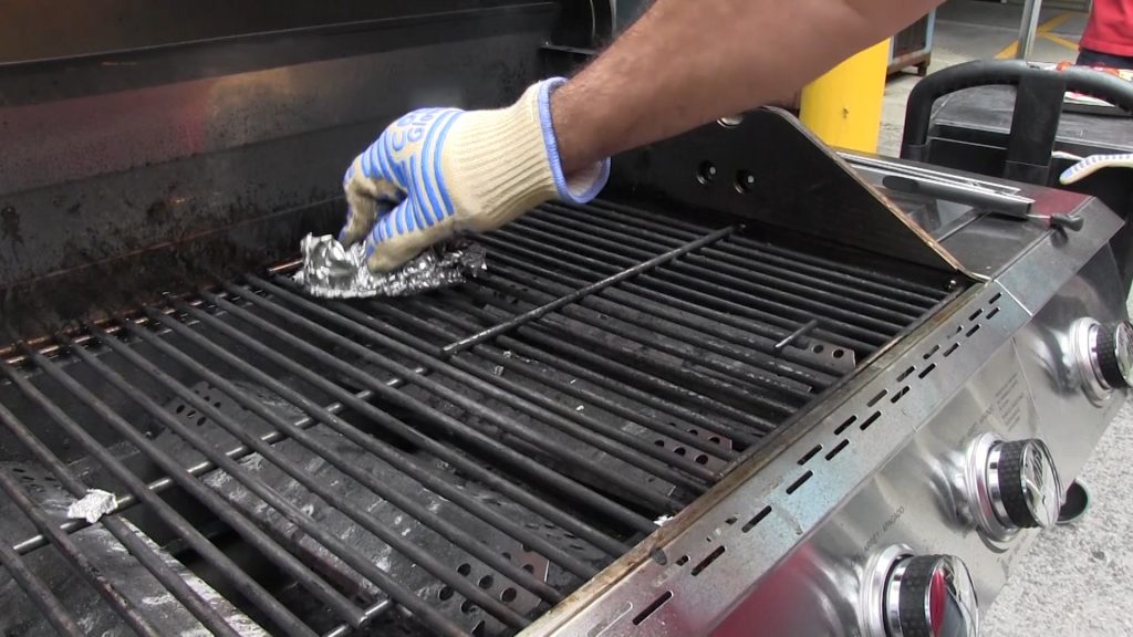 Cleaning the Interior Pellet Smoker