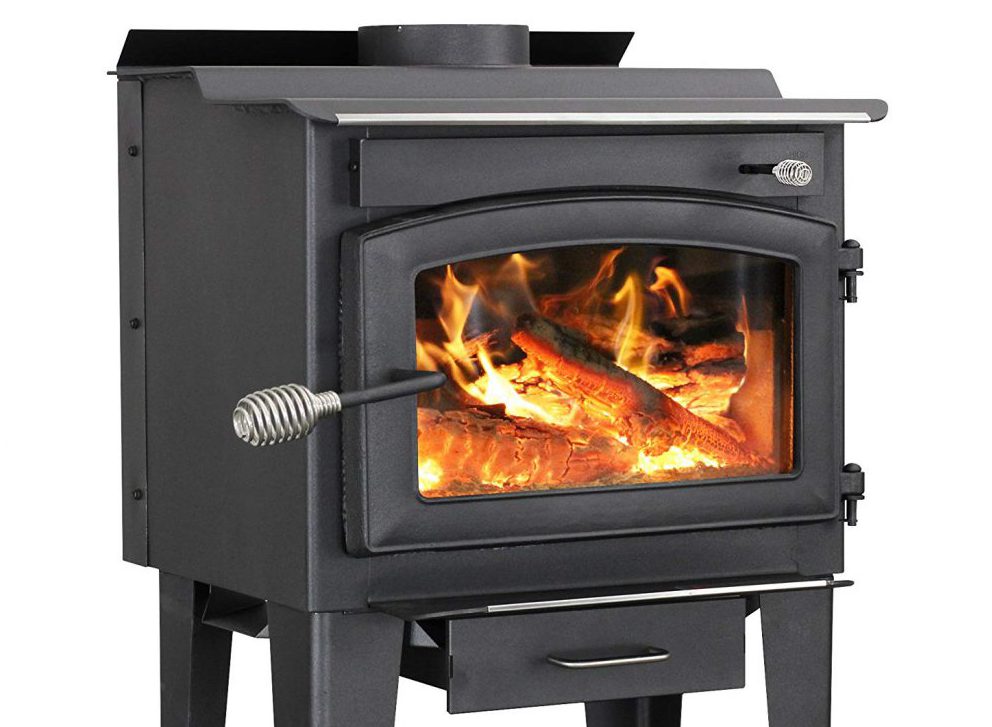 Best Wood Burning Stoves: Reviews on the top 7 wood burning stoves. #woodstove #woodburning #woodburningstove #FireplaceLab